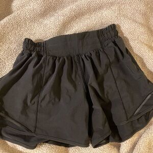 Lululemon hotty hots